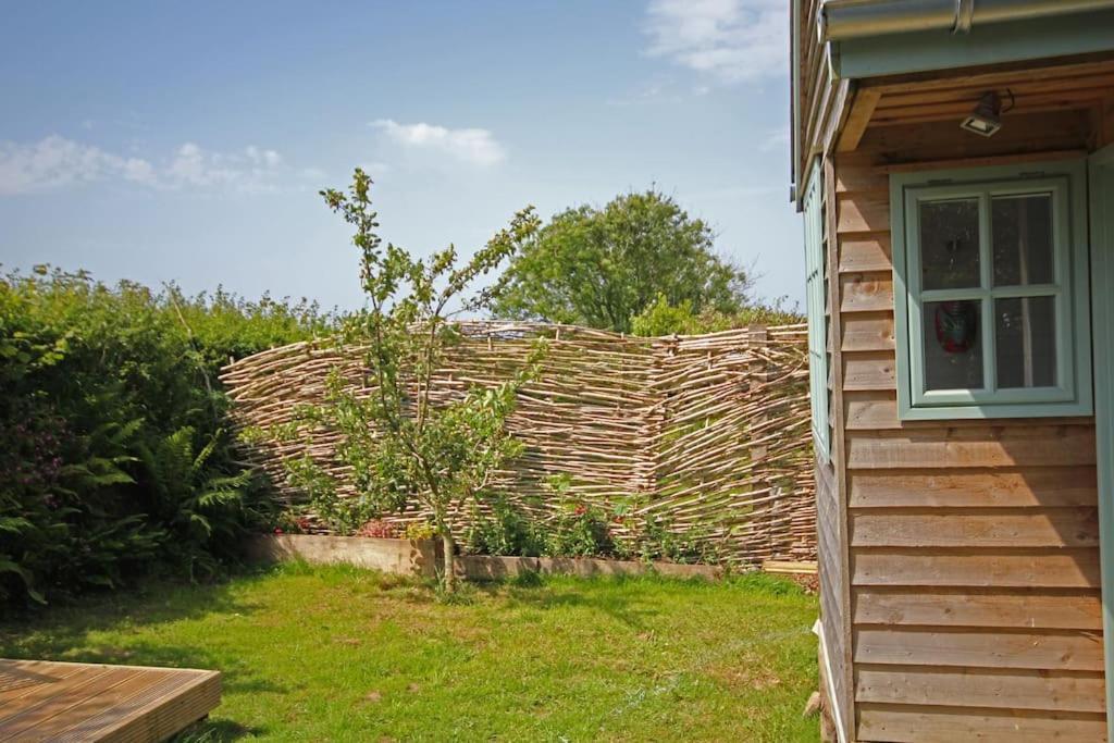 Tiny House On Isolated Farm By The Cornish Coast Villa Bude Dış mekan fotoğraf
